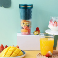 Portativ USB blender