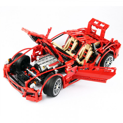 Ferrari 599 oyuncaq avtomobil