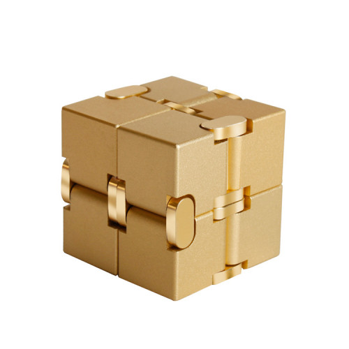 Золотистая игрушка-антистресс "бесконечный куб"