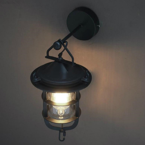 Loft üslubunda divar lampası