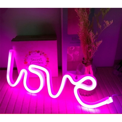 LOVE yazılı dekorativ neon divar lövhəsi