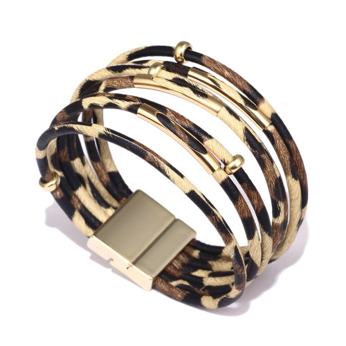 Многослойный кожаный браслет с леопардовым принтом