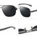 Мужские солнцезащитные очки с серебристой металлической оправой